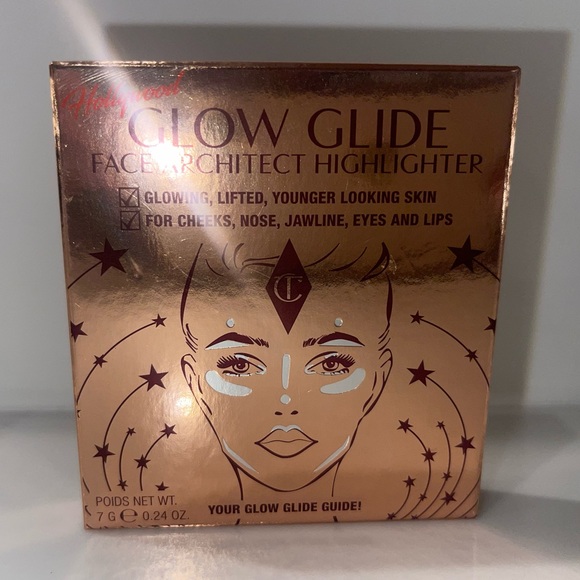 Charlotte Tilbury Hollywood glow glide highlighter - Picture 2 of 7